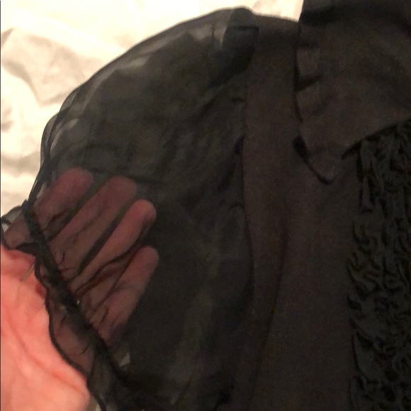 Elegant black sweater with ruffle detailing! - Picture 4 of 6